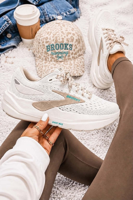 Brooks Running Hat/Shoe Combo