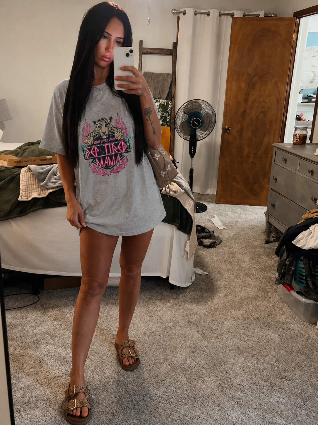 Def Tired MAMA T-SHIRT