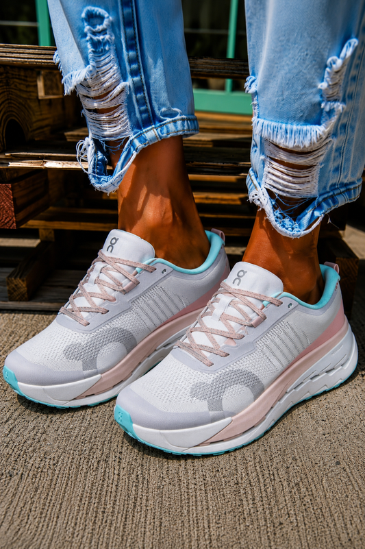 O C running shoes